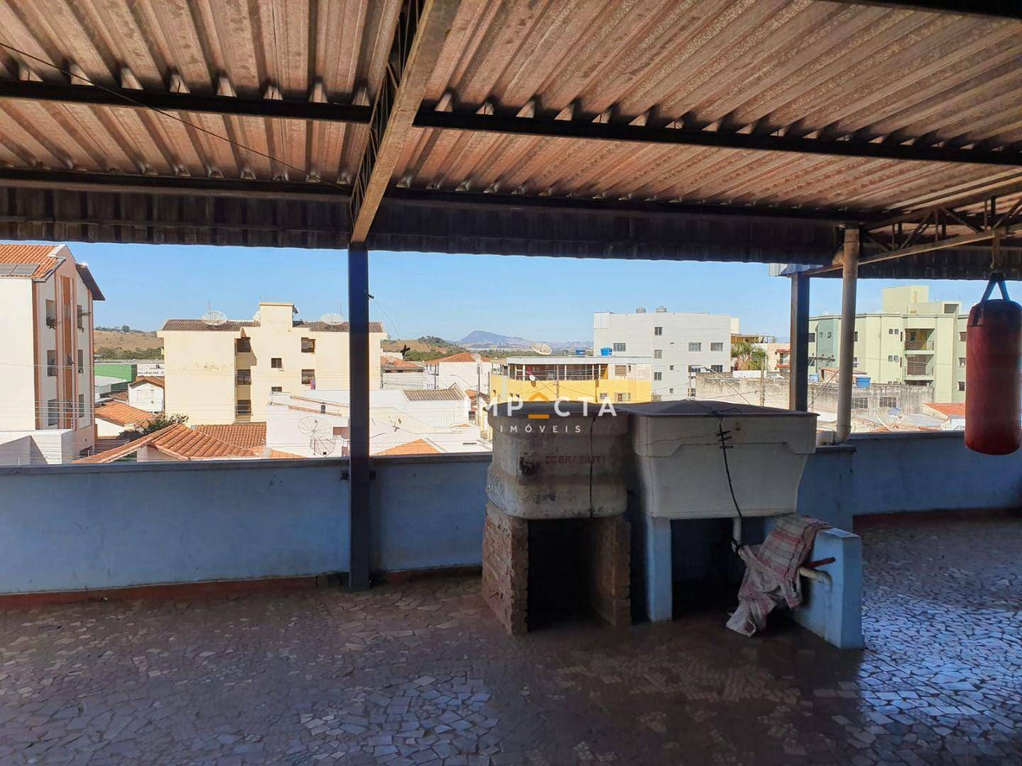 Casa à venda com 4 quartos, 273m² - Foto 21