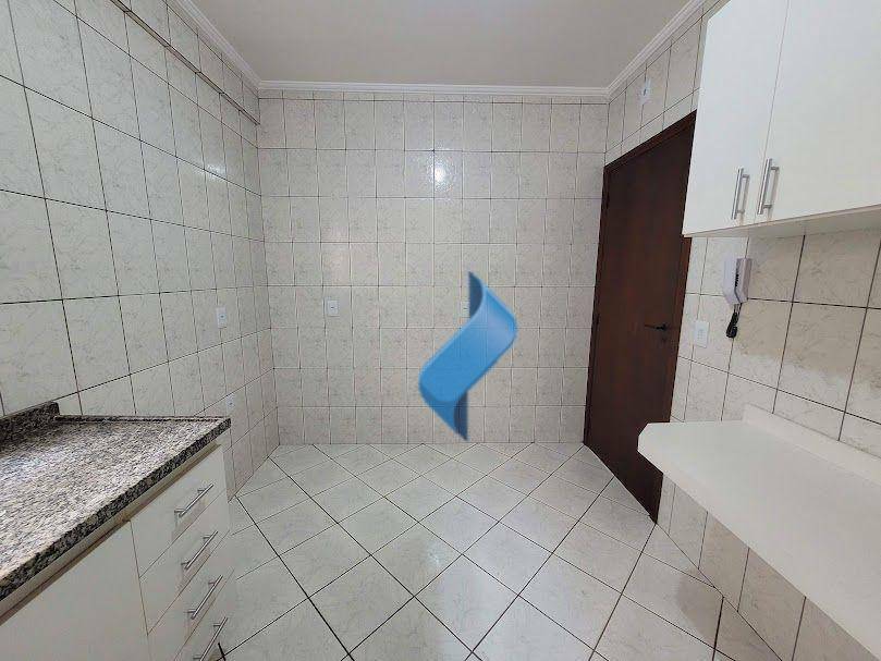 Apartamento para alugar com 1 quarto, 50m² - Foto 16