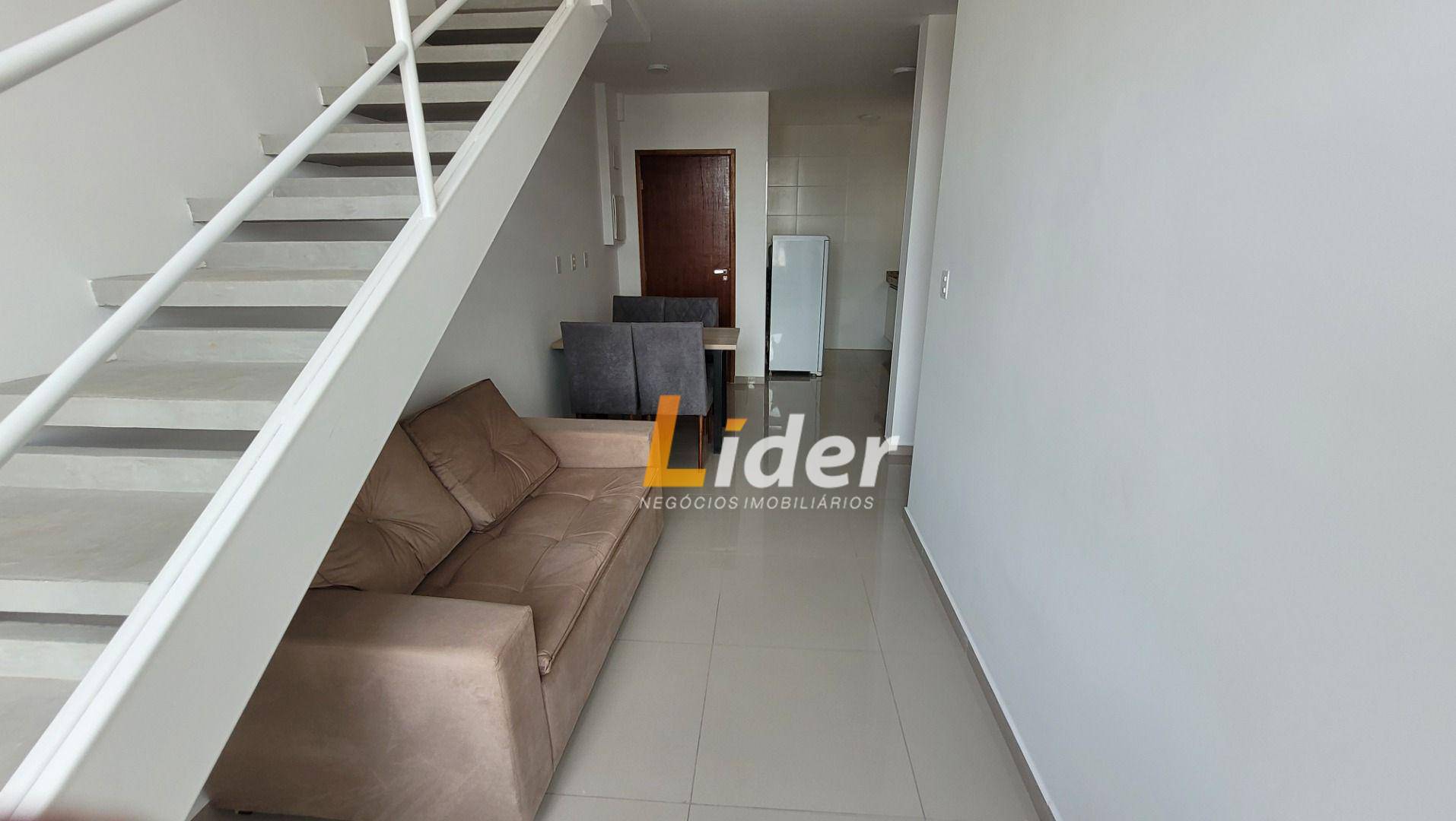 Cobertura à venda com 2 quartos, 80m² - Foto 8