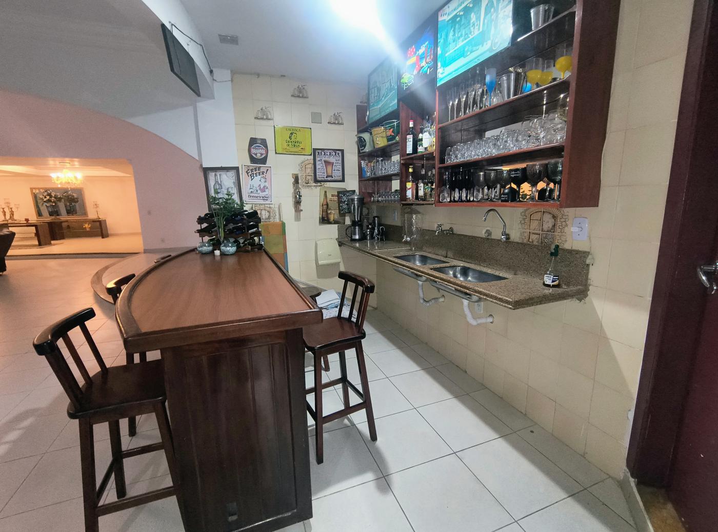 Casa à venda com 17 quartos, 3800m² - Foto 30