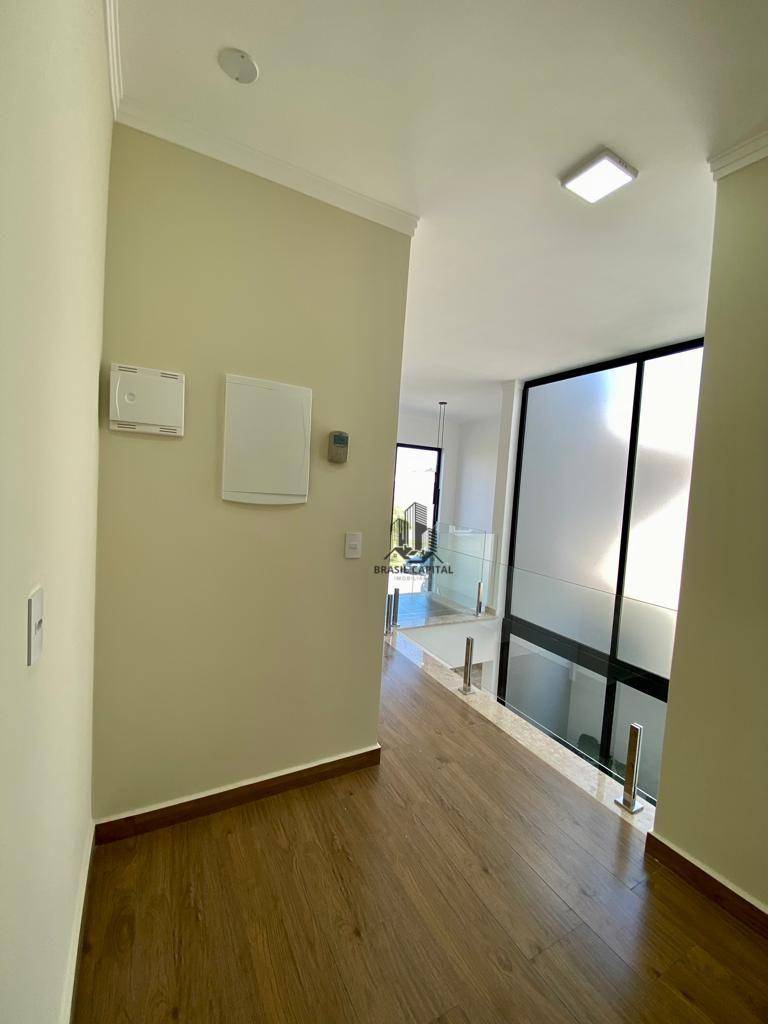 Sobrado à venda com 3 quartos, 240m² - Foto 11