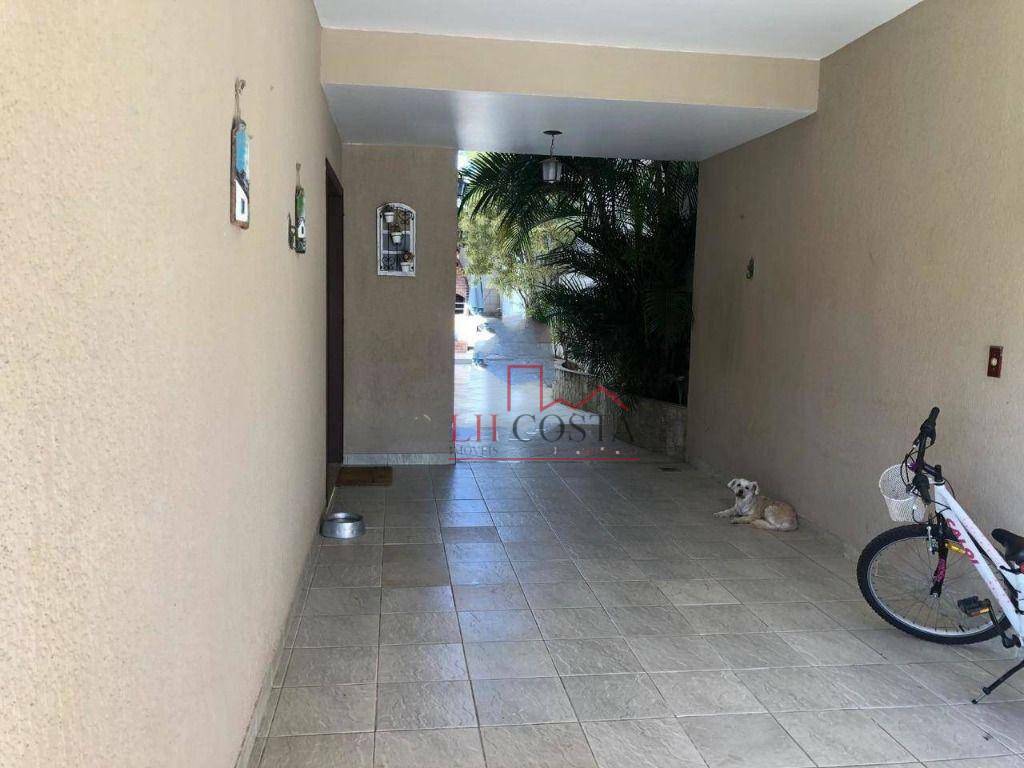 Casa de Condomínio à venda com 5 quartos, 274m² - Foto 34