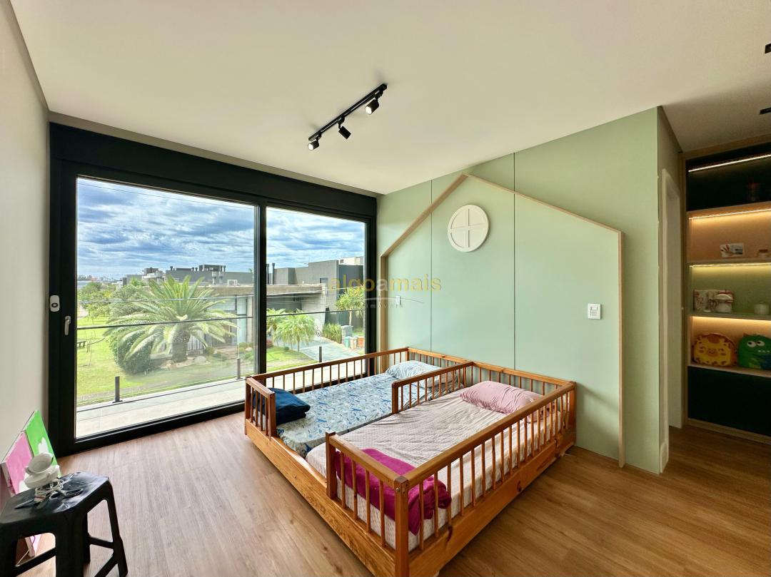 Casa de Condomínio à venda com 4 quartos, 335m² - Foto 12