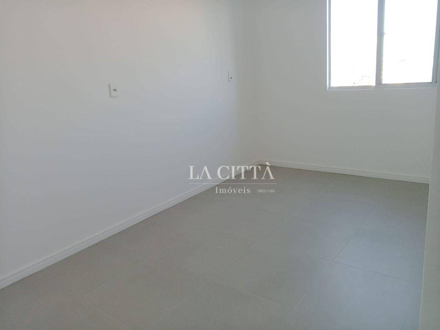 Apartamento à venda com 2 quartos, 56m² - Foto 18