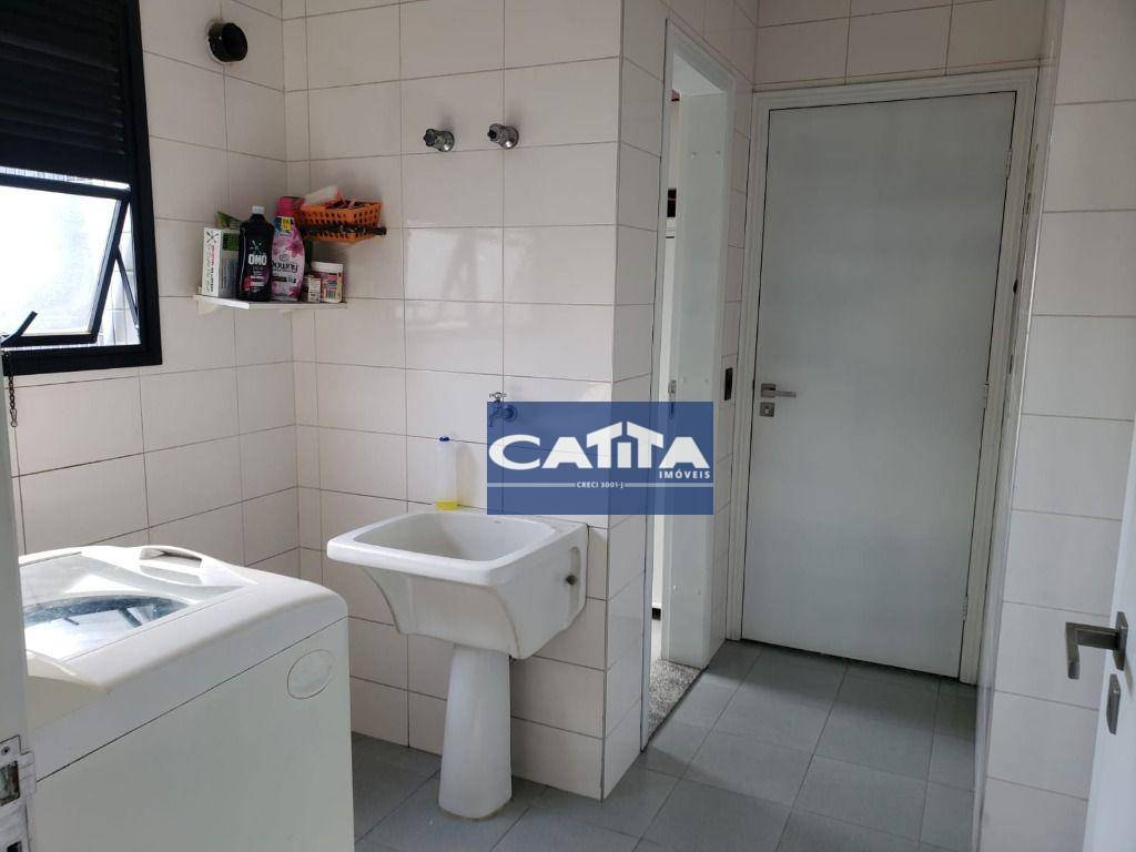 Apartamento à venda com 3 quartos, 200m² - Foto 25