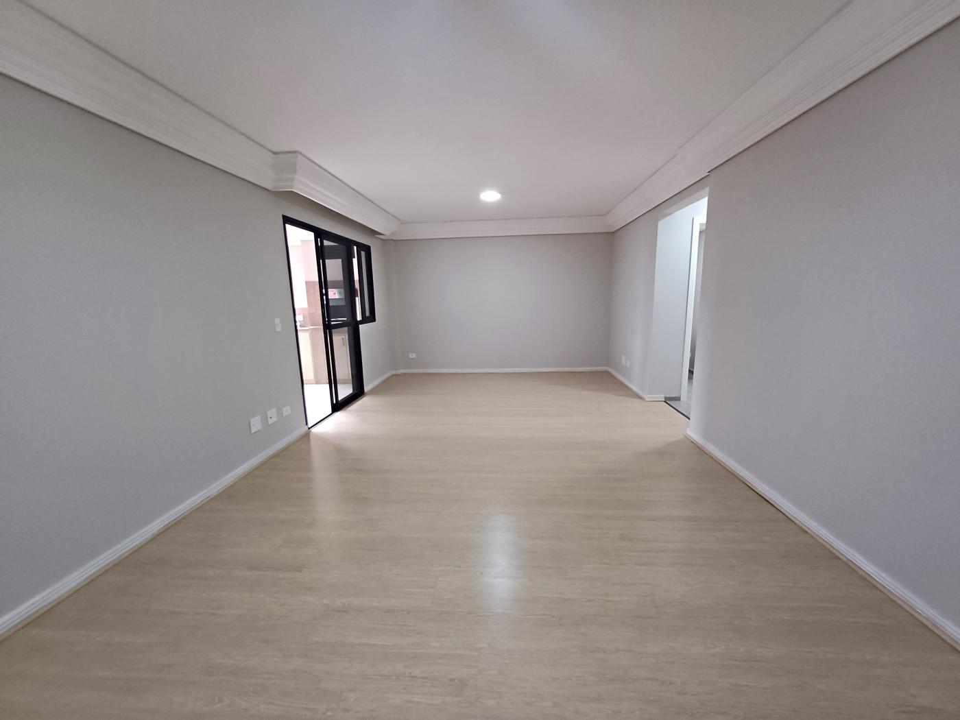 Apartamento para alugar com 3 quartos, 133m² - Foto 5