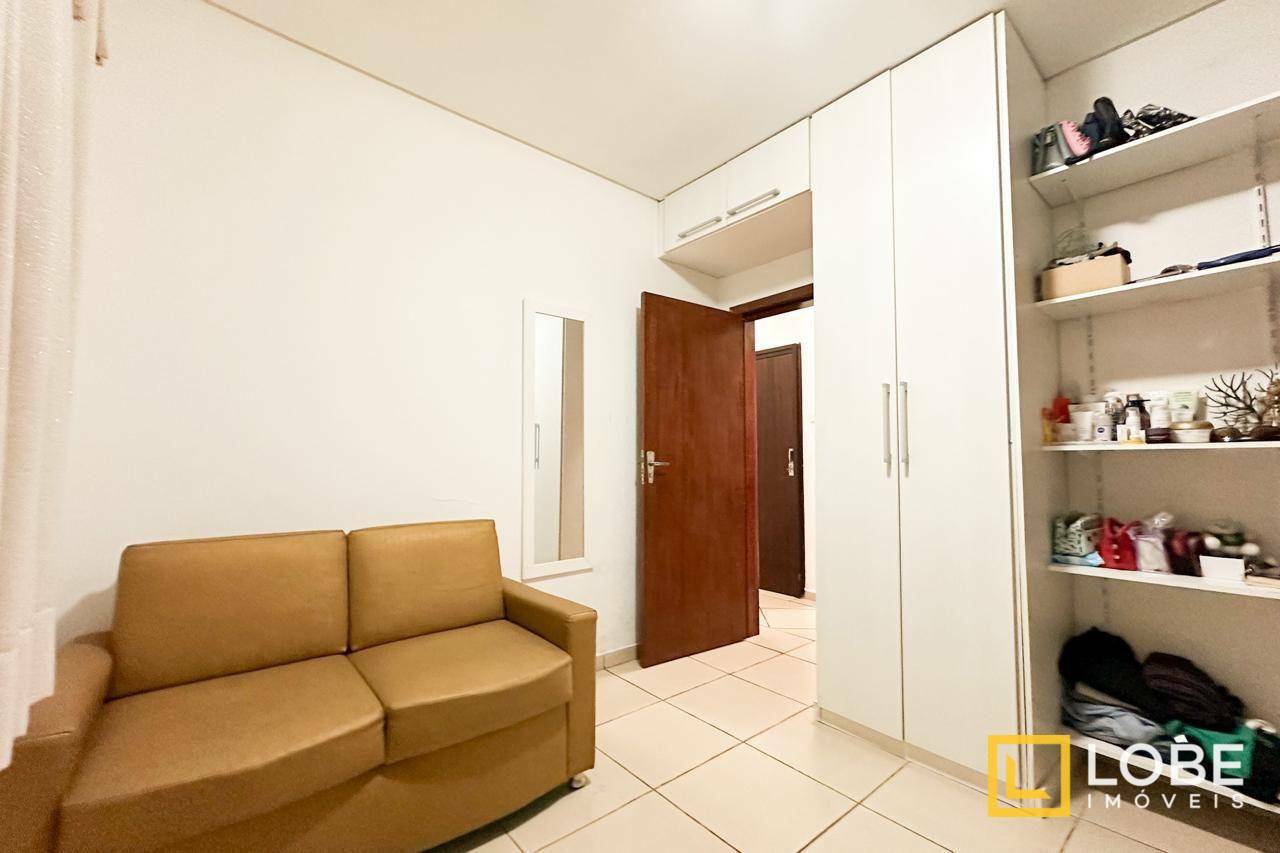 Casa à venda com 4 quartos, 198m² - Foto 22