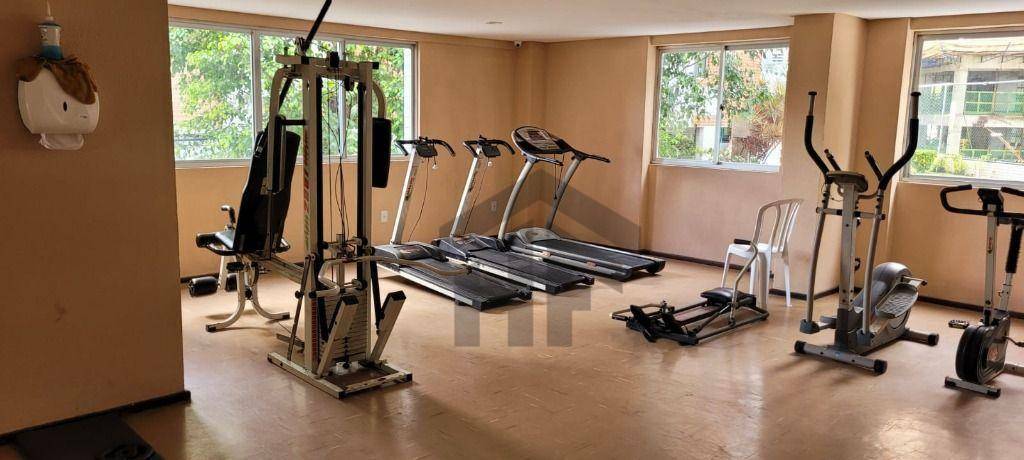 Apartamento à venda com 3 quartos, 87m² - Foto 4