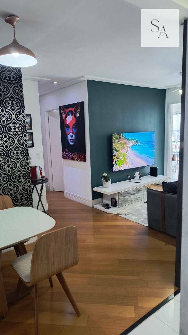 Apartamento à venda com 2 quartos, 67m² - Foto 4