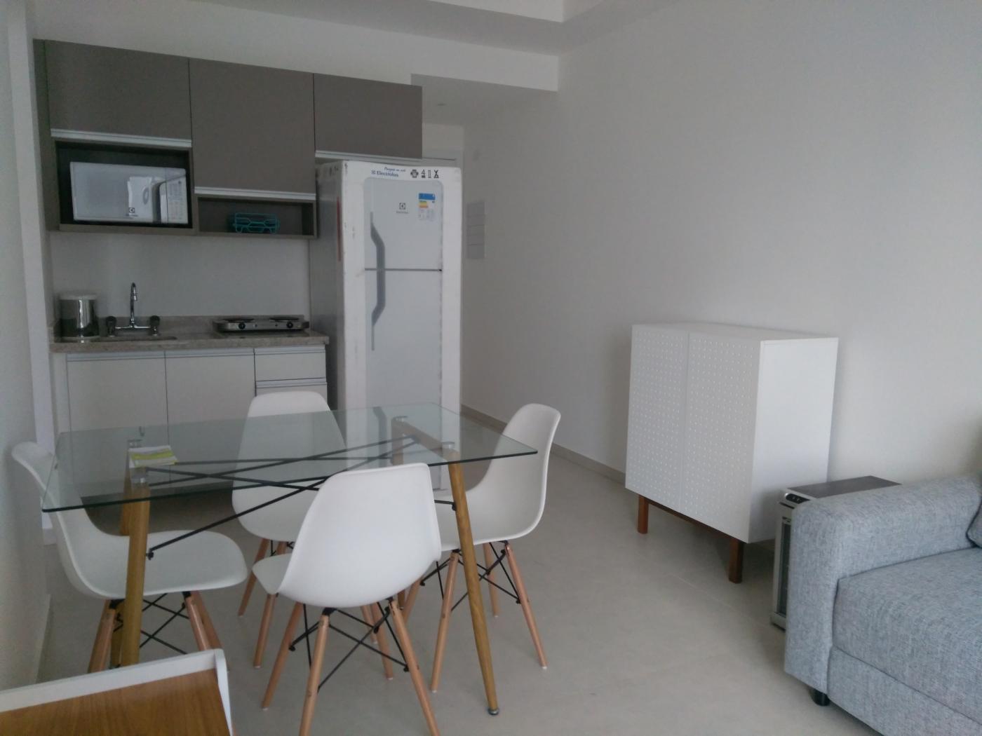 Apartamento para alugar com 1 quarto, 40m² - Foto 1