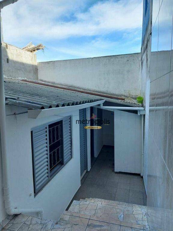 Casa à venda com 4 quartos, 143m² - Foto 3