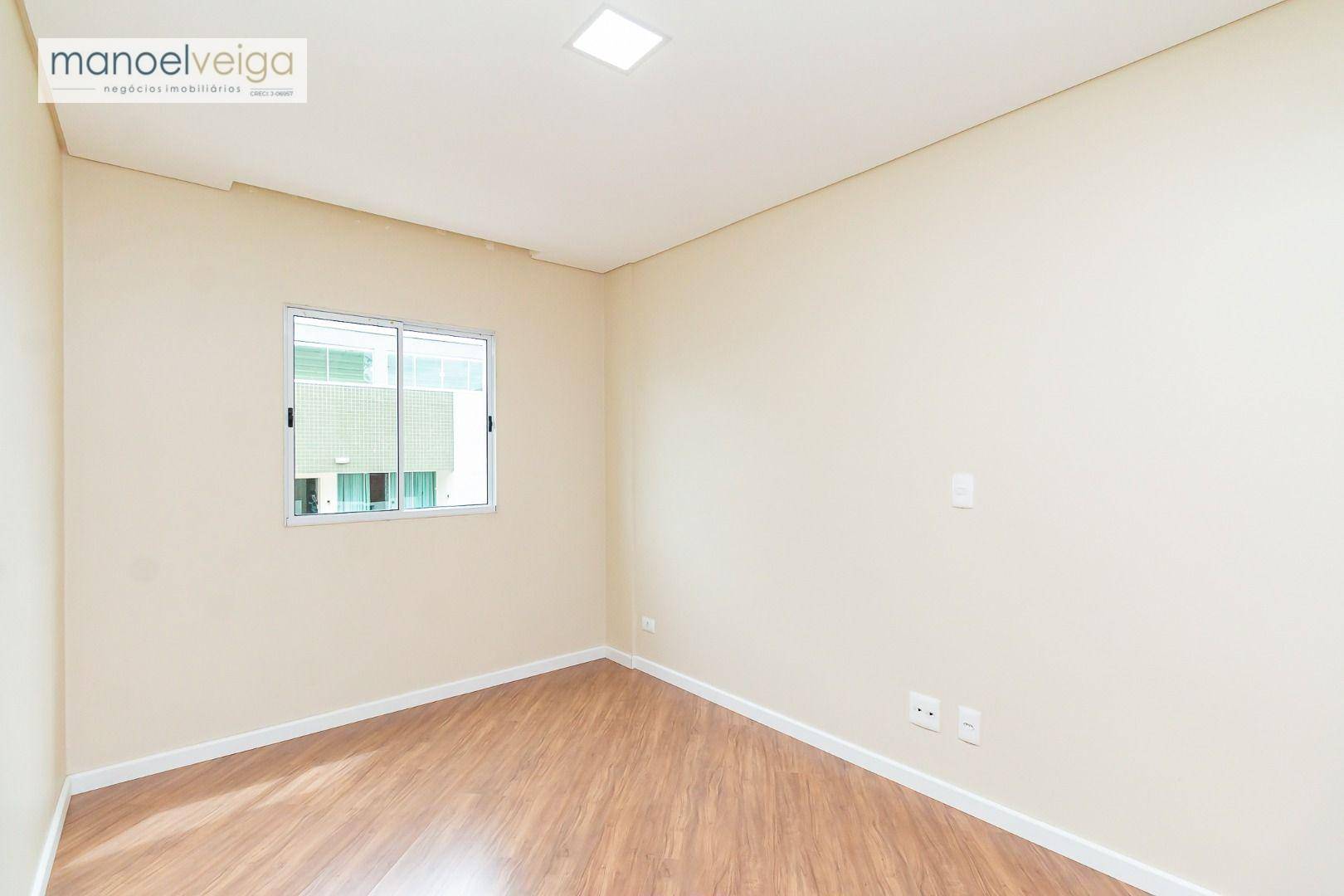 Apartamento para alugar com 3 quartos, 121m² - Foto 27