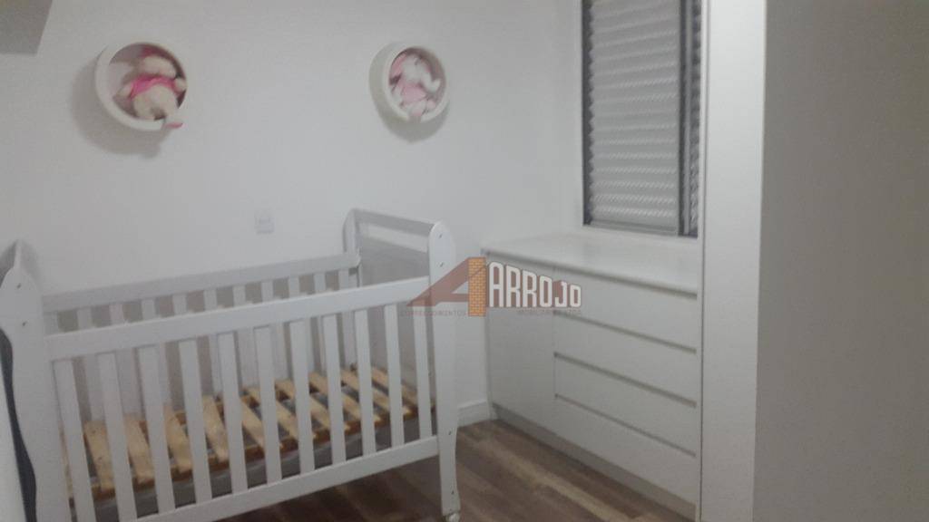 Apartamento à venda com 3 quartos, 70m² - Foto 13