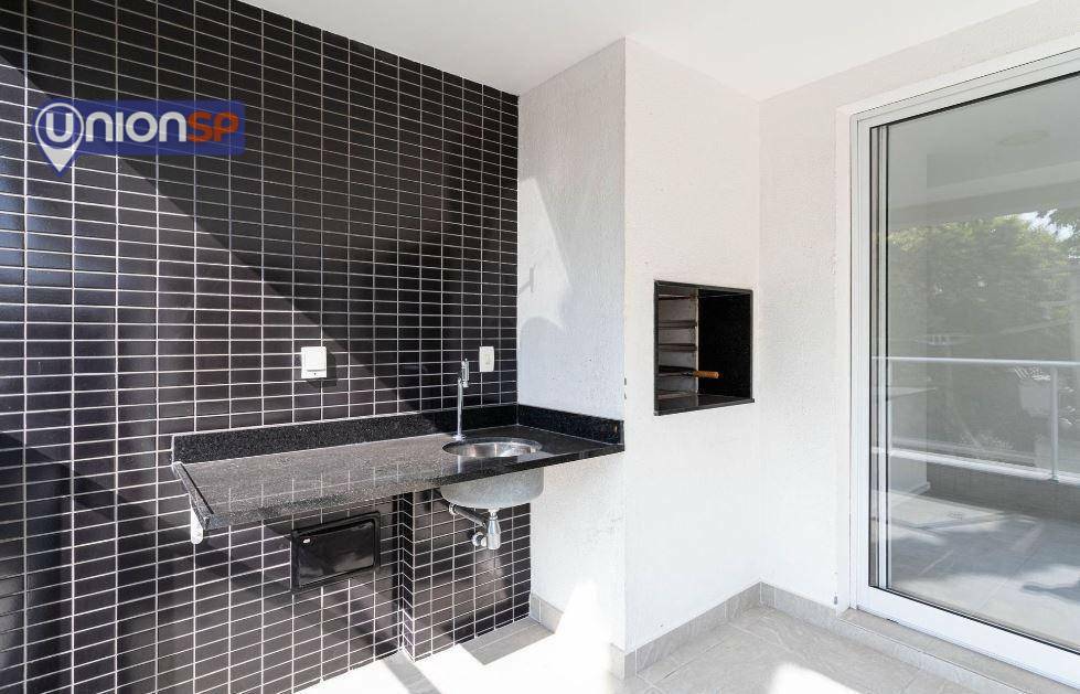 Apartamento à venda com 3 quartos, 134m² - Foto 6