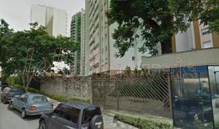 Apartamento para alugar com 3 quartos, 120m² - Foto 20