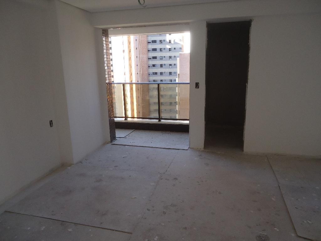 Apartamento à venda com 3 quartos, 235m² - Foto 13