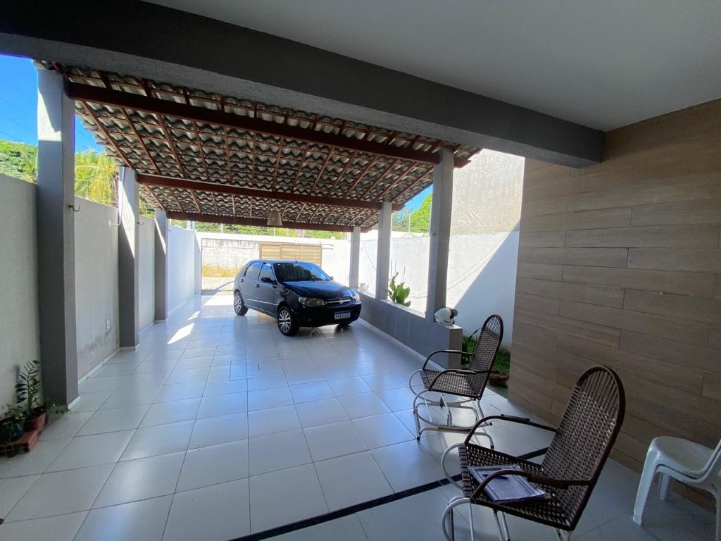 Casa à venda com 2 quartos, 138m² - Foto 2