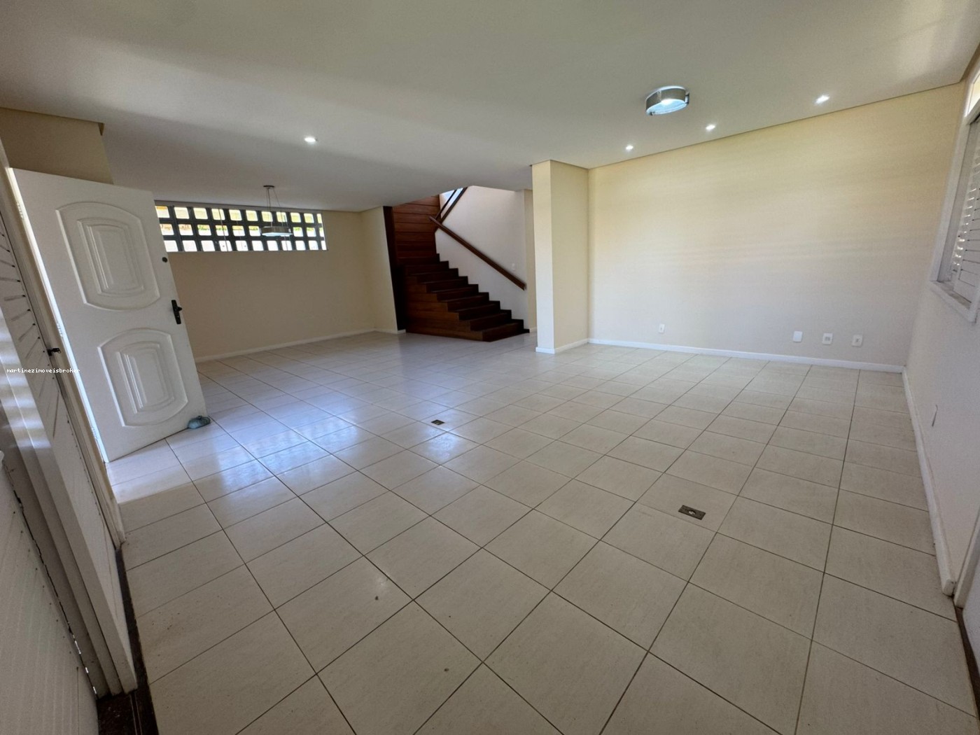 Casa à venda com 4 quartos, 600m² - Foto 26