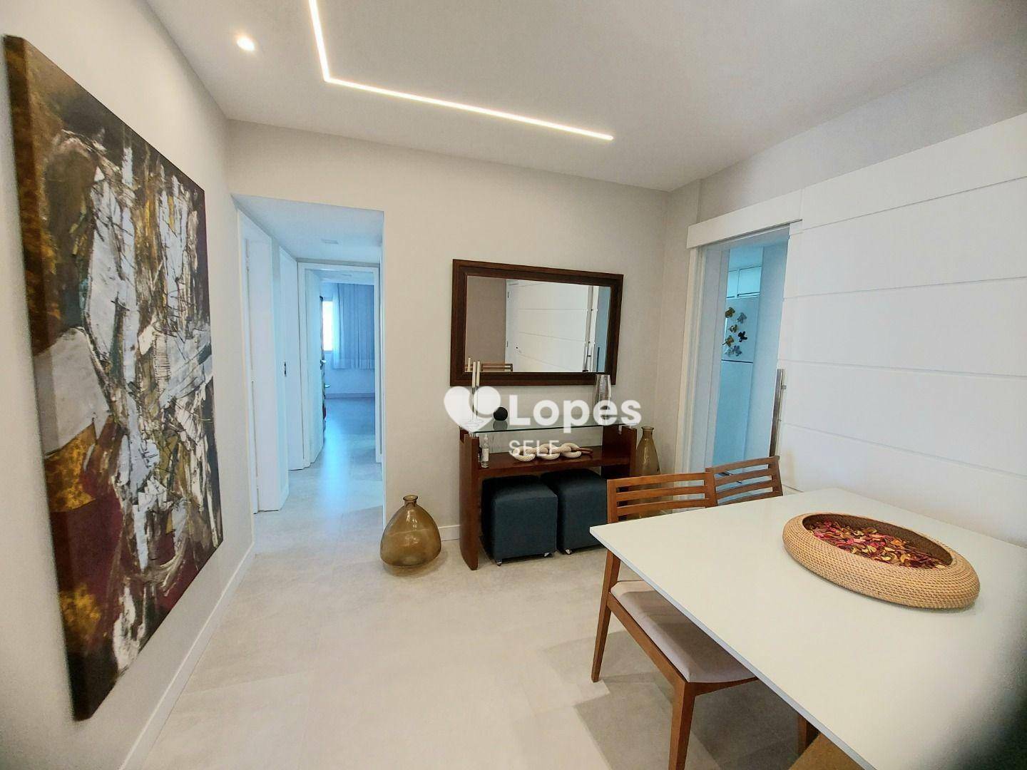 Apartamento à venda com 3 quartos, 110m² - Foto 6