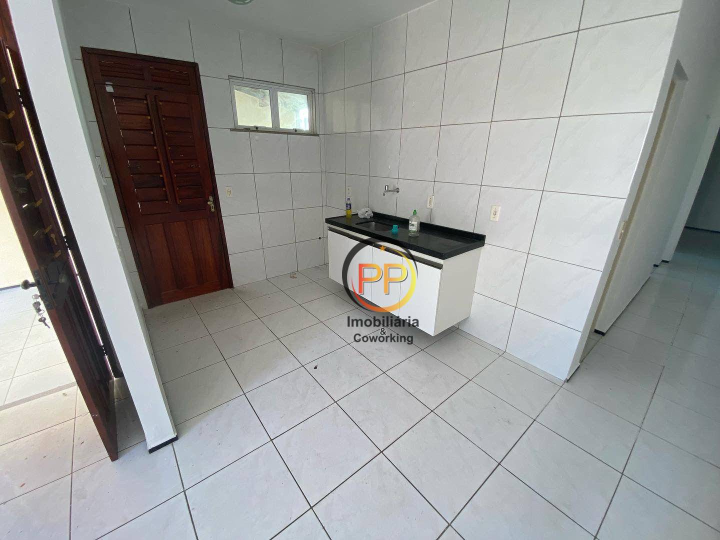 Casa à venda com 2 quartos, 64m² - Foto 29