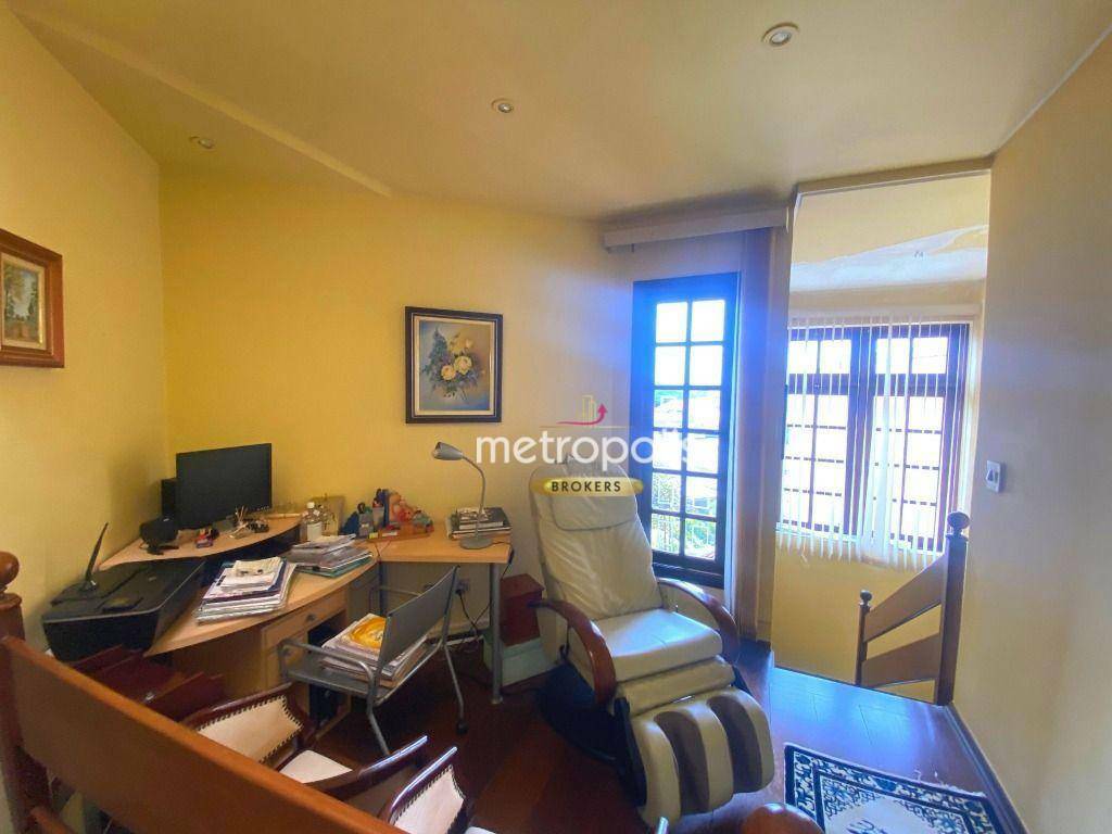 Sobrado à venda com 3 quartos, 241m² - Foto 18