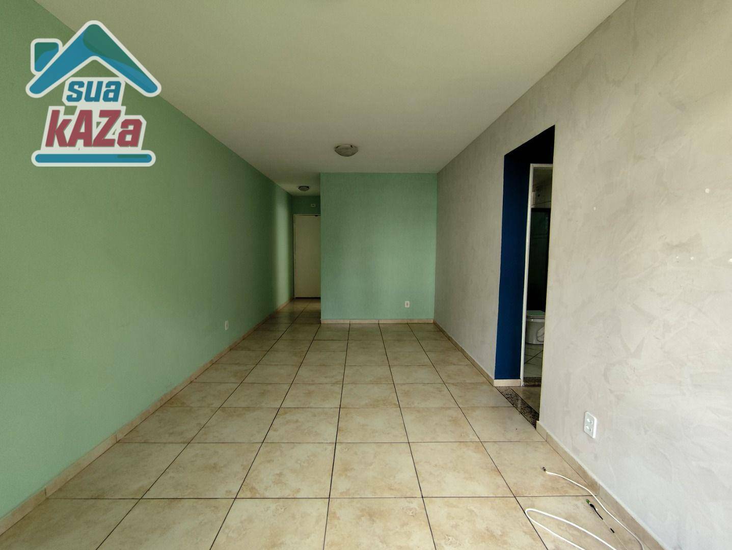 Apartamento à venda com 2 quartos, 64m² - Foto 4