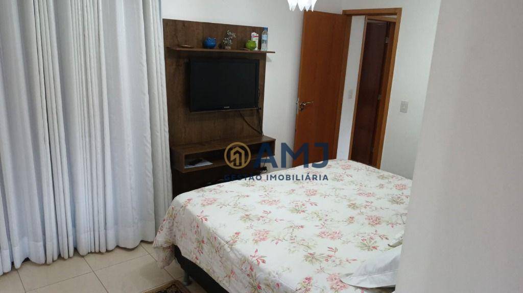 Apartamento à venda com 4 quartos, 147m² - Foto 12