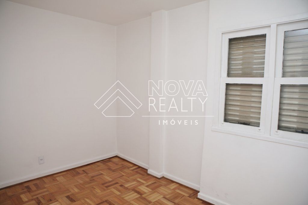 Apartamento à venda com 2 quartos, 71m² - Foto 4