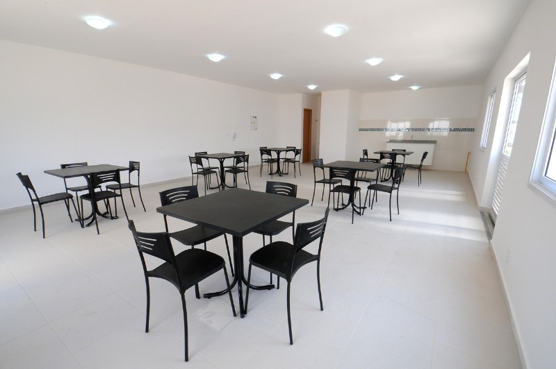 Apartamento à venda com 2 quartos, 60m² - Foto 5