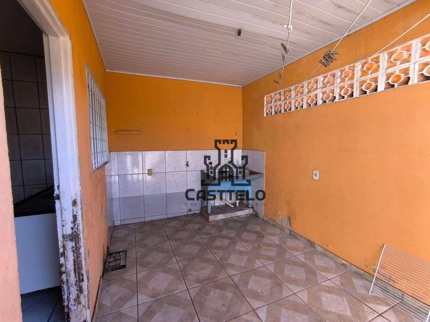 Casa à venda com 2 quartos, 85m² - Foto 8