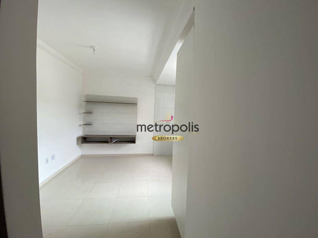 Cobertura à venda com 2 quartos, 70m² - Foto 4