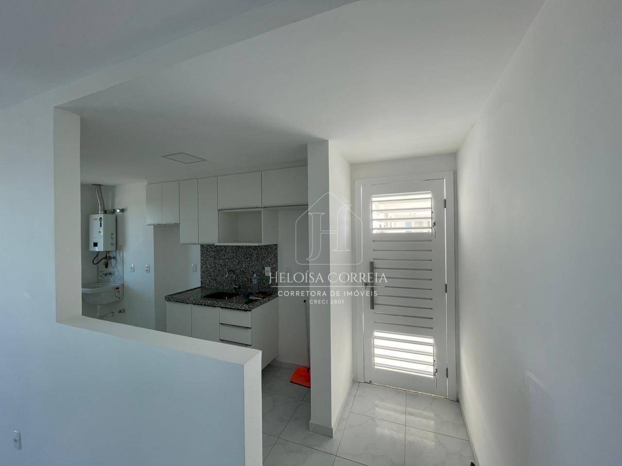 Apartamento para alugar com 3 quartos, 69m² - Foto 4