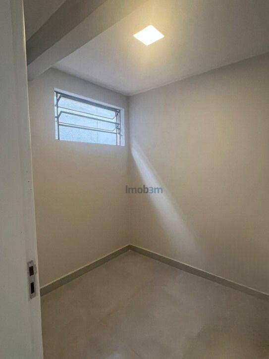 Apartamento à venda com 3 quartos, 170m² - Foto 7