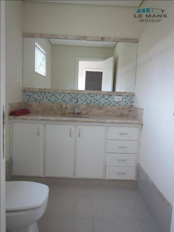 Casa à venda com 3 quartos, 197m² - Foto 13