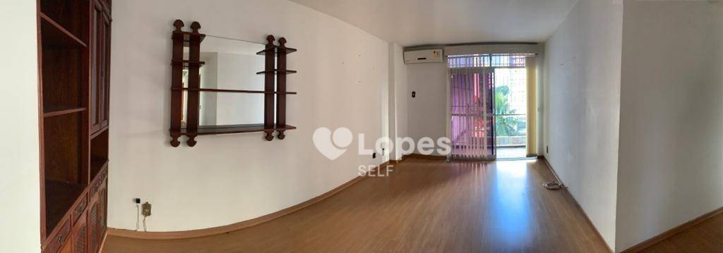 Apartamento à venda com 3 quartos, 100m² - Foto 1