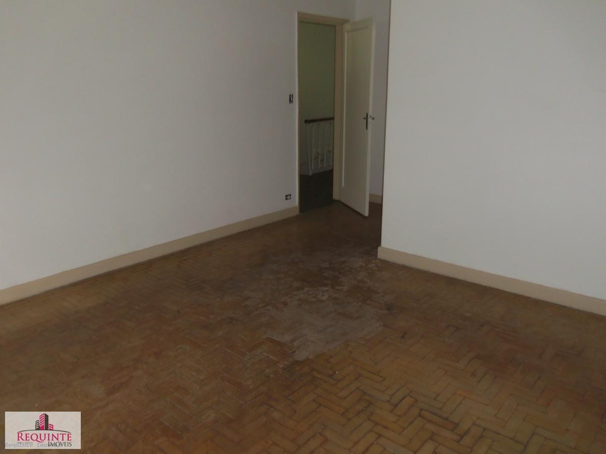 Sobrado à venda com 4 quartos, 375m² - Foto 37