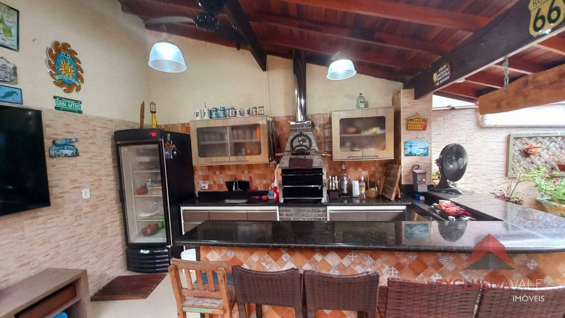 Casa à venda com 6 quartos, 356m² - Foto 130