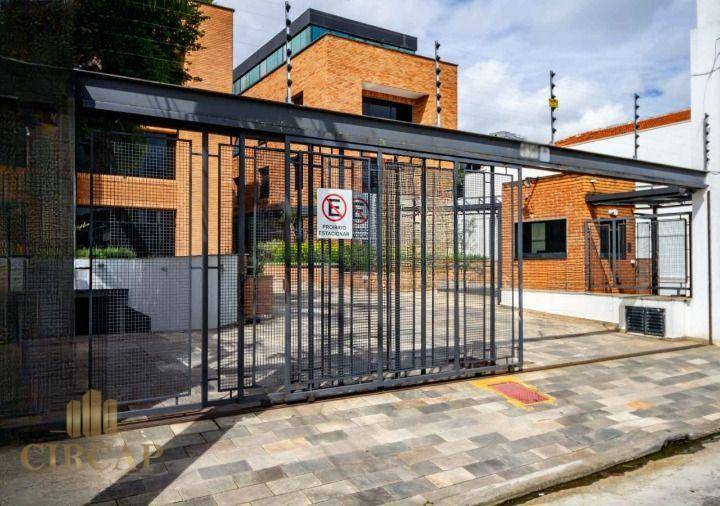 Prédio Inteiro para alugar, 1300m² - Foto 2