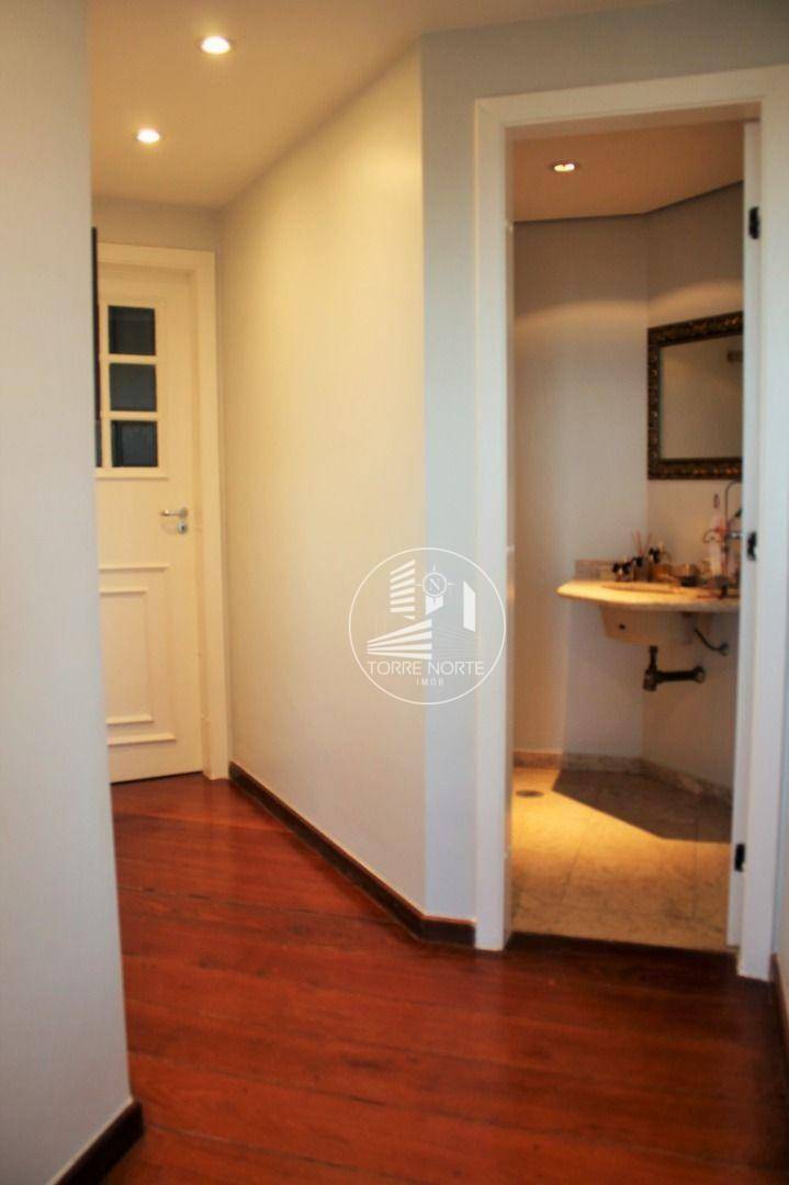 Apartamento à venda com 3 quartos, 198m² - Foto 5