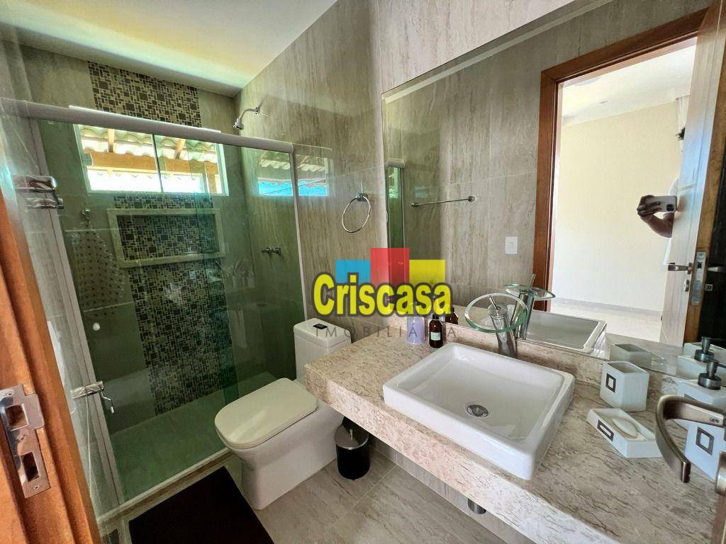 Casa à venda com 4 quartos, 240m² - Foto 15