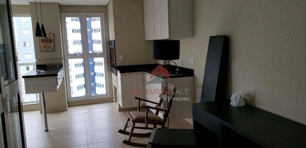 Apartamento para alugar com 3 quartos, 160m² - Foto 3