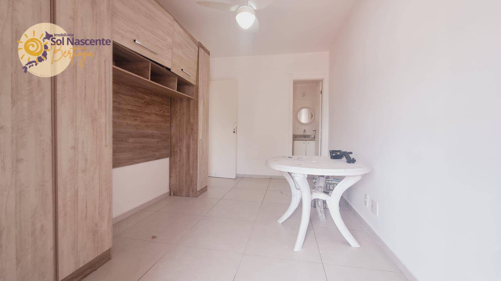 Apartamento à venda com 2 quartos, 79m² - Foto 3