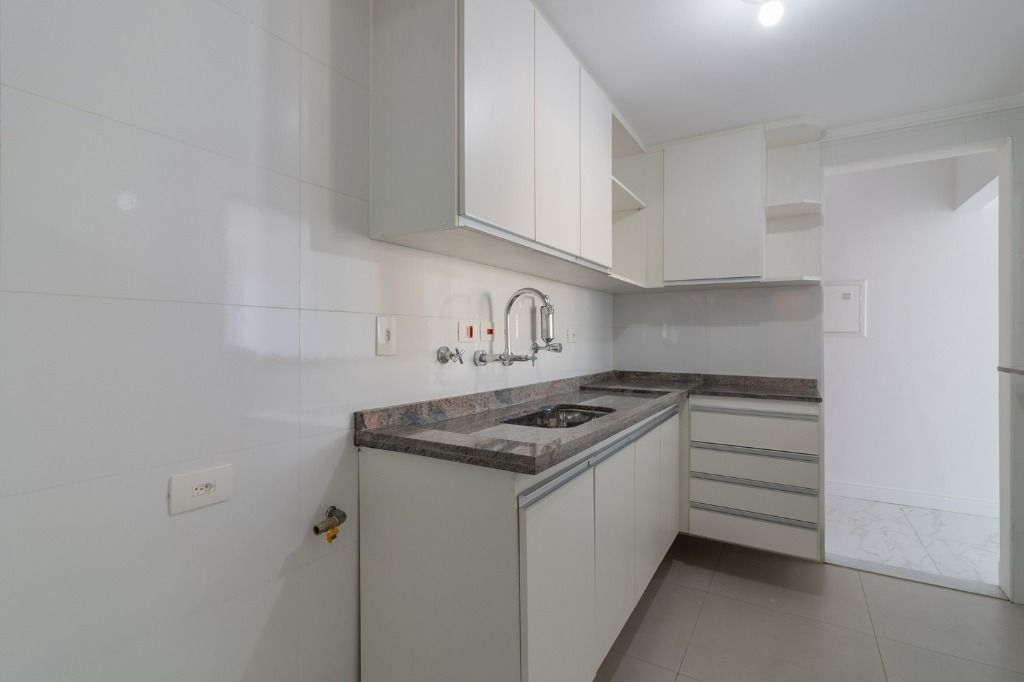 Apartamento à venda com 2 quartos, 80m² - Foto 12