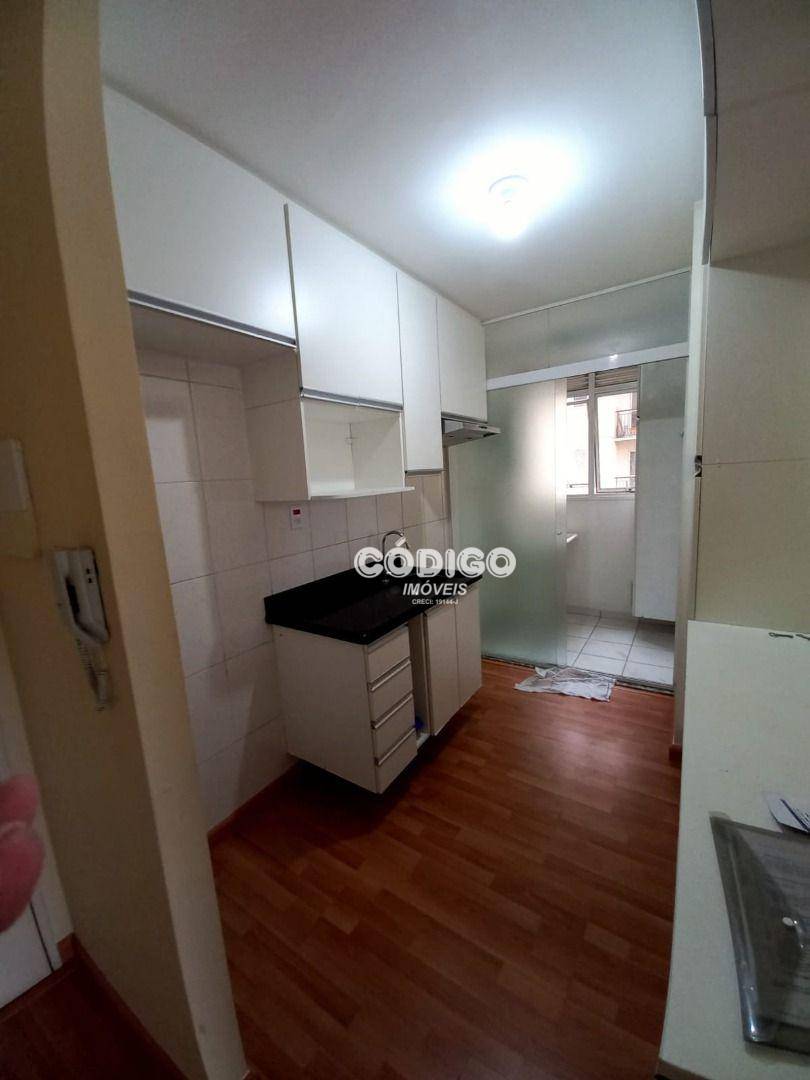 Apartamento à venda com 3 quartos, 64m² - Foto 8