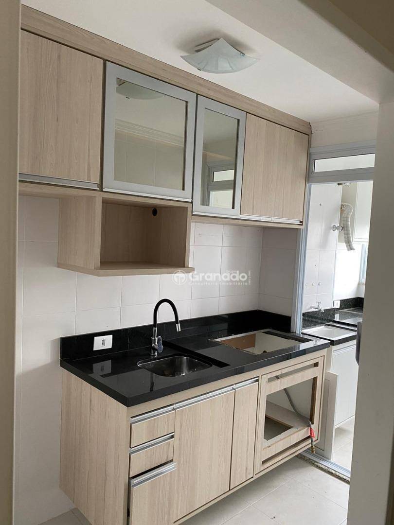 Apartamento à venda com 2 quartos, 47m² - Foto 13