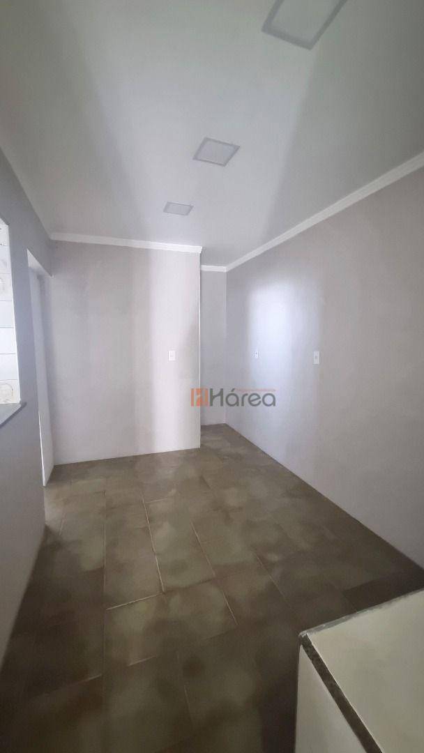 Sobrado à venda e aluguel com 3 quartos, 120m² - Foto 9