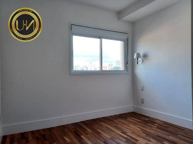 Apartamento à venda com 2 quartos, 84m² - Foto 3