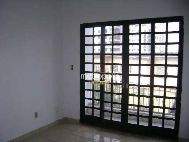 Sobrado à venda e aluguel com 3 quartos, 226m² - Foto 5