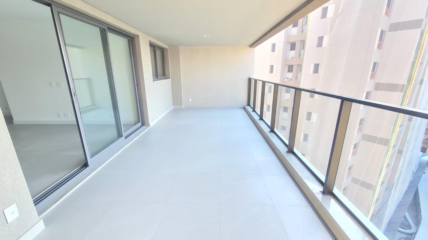 Apartamento à venda com 4 quartos, 156m² - Foto 25