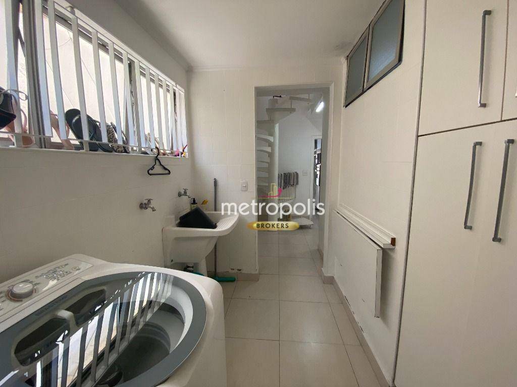 Sobrado à venda com 5 quartos, 350m² - Foto 42